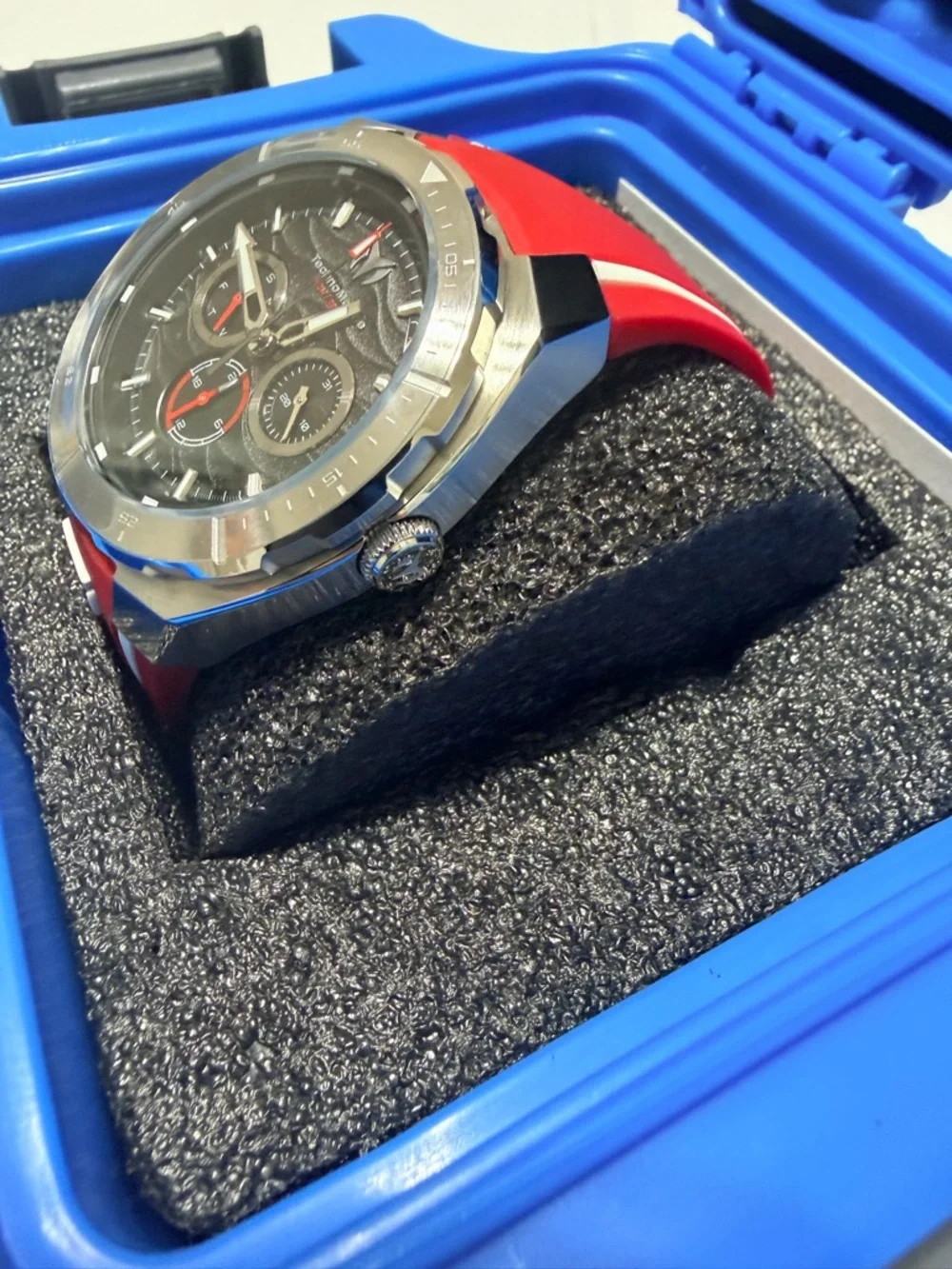 Invicta TechnoMarine Men's Dive-Style Watch in Red